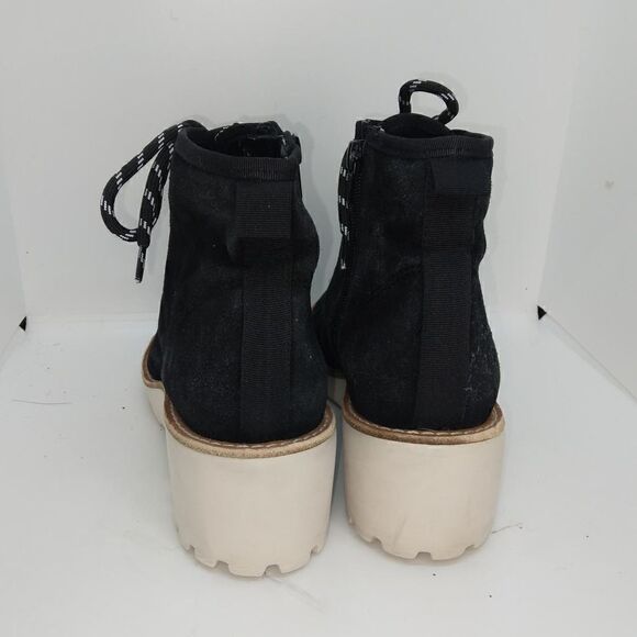 Copper Key Womens Pre-owned "Bundleup" Black Leather & Suede Laceup Boots-sz. 9M - Picture 4 of 6